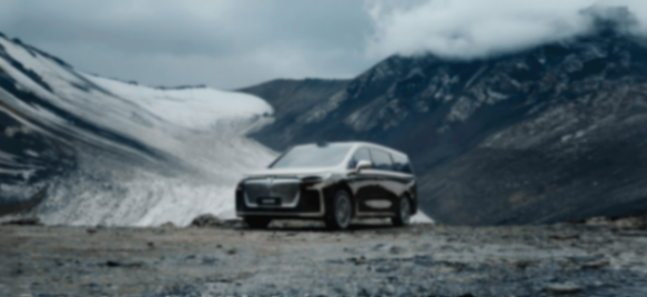 2026款岚图梦想家凭啥保第一 是纯电350公里的续航 还是8大黑科技