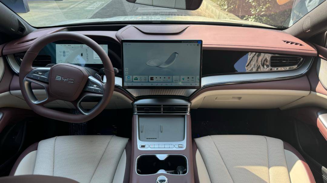 14.98万元起,2026款海豹07dm-i:尺寸加大,更有云辇