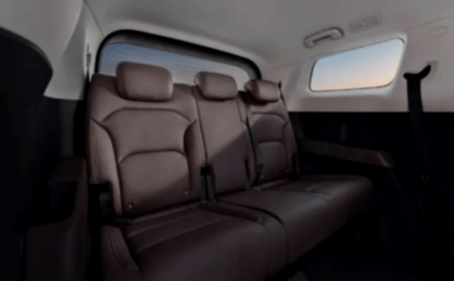 五菱星光730内饰官图,7座布局,3种动力