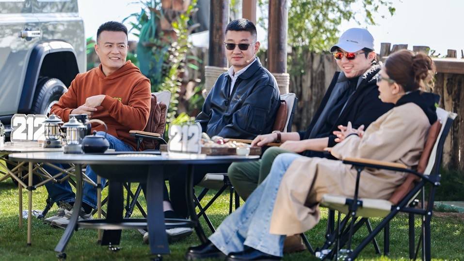 212 t01柴油版 各地门店已就位,优选六大用户权益 售价16.59万