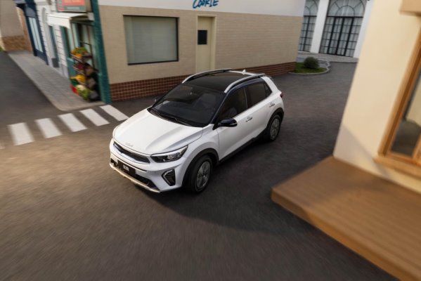 最低购车价6.48万 2026款起亚奕跑上市 最低购车价6.48万 2026款起亚奕跑上市