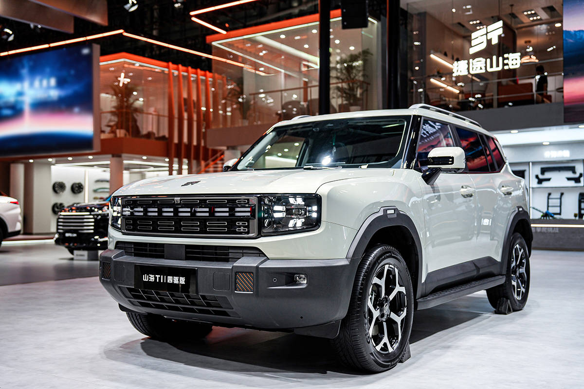 全球冠军领衔!捷途汽车闪耀2025广州车展