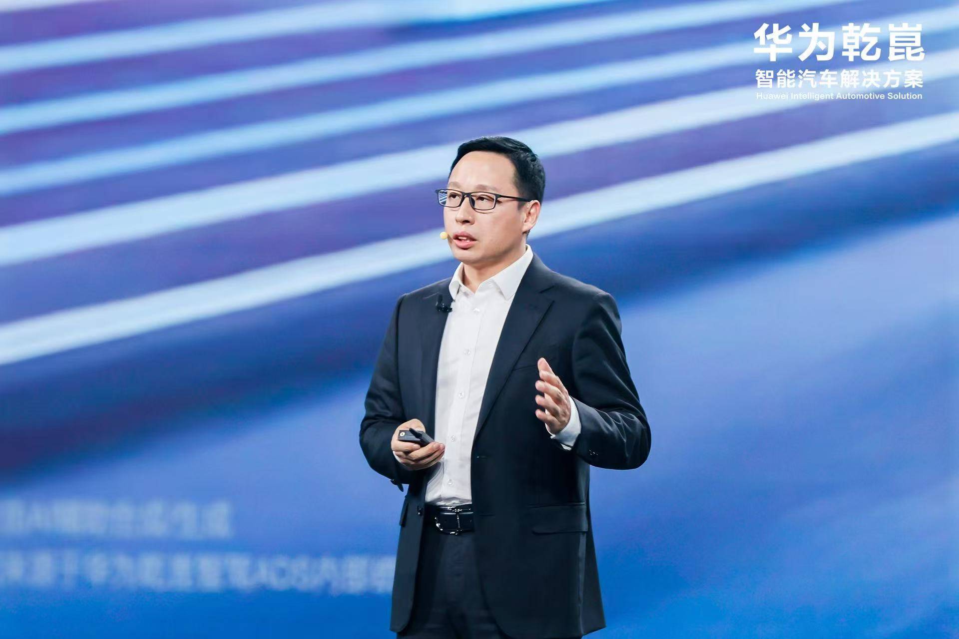 华为乾崑all in新品牌\"启境\",首款车型2026年年中上市